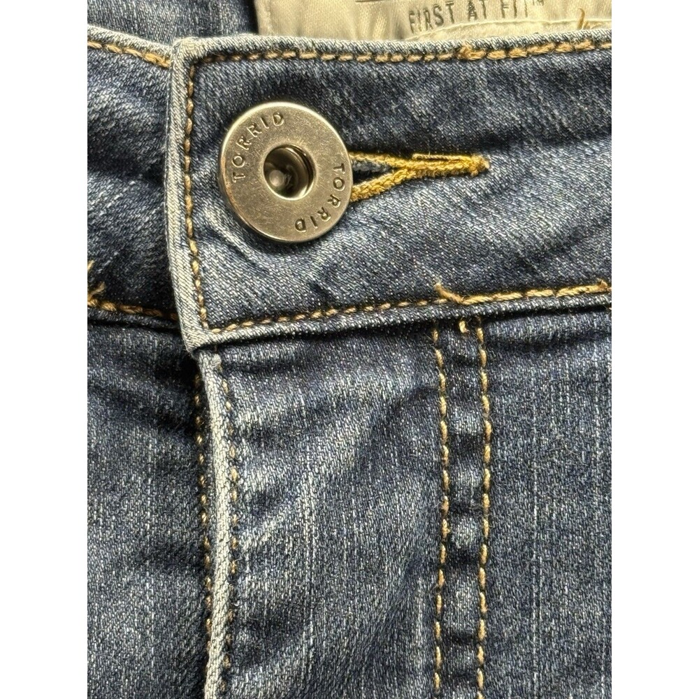 Torrid Womens Blue Denim Stretch Ankle Jeans Size 28R - Picture 5 of 11